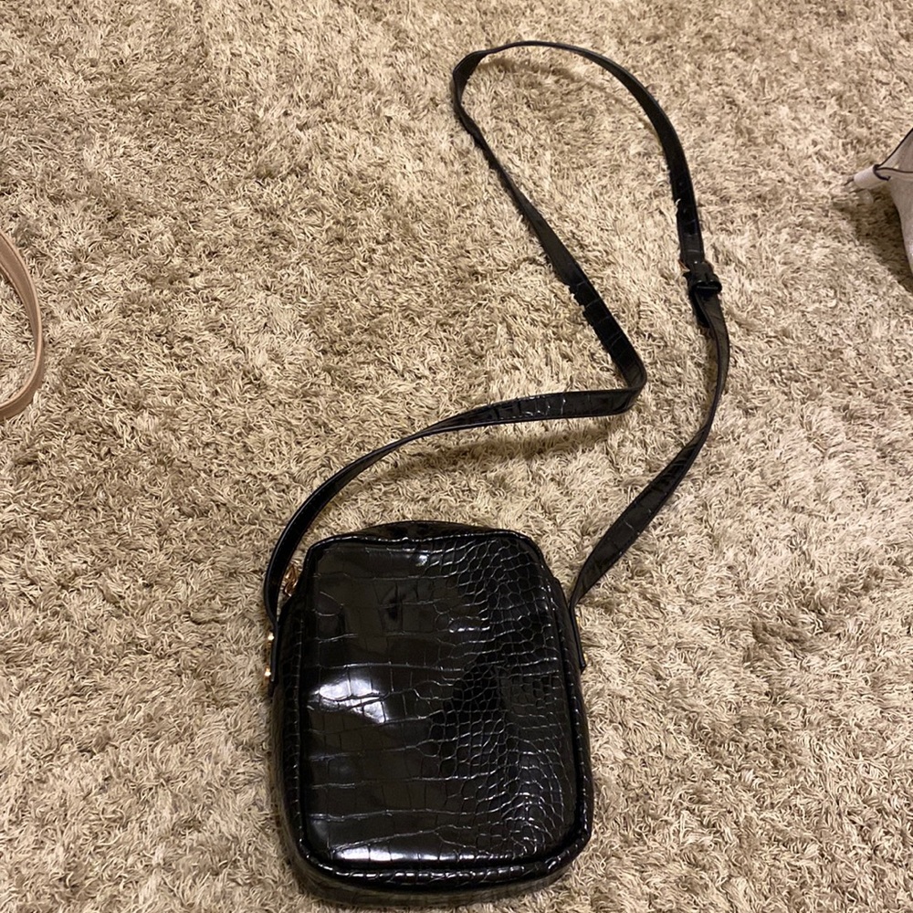 forever 21 small leather purse